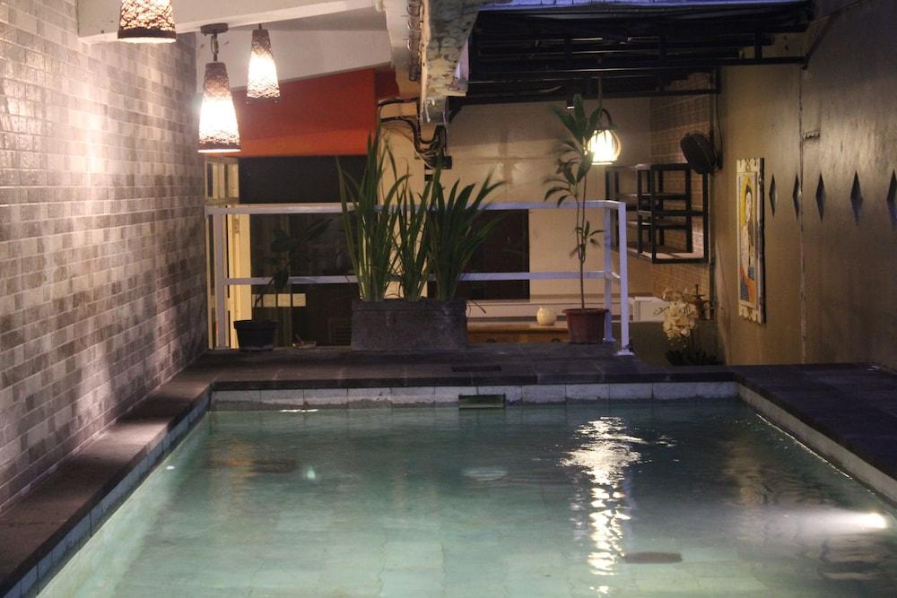 Mahatma Residence Denpasar Extérieur photo